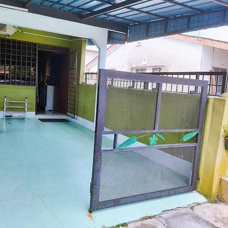 Syukur Homestay Ipoh Kültér fotó