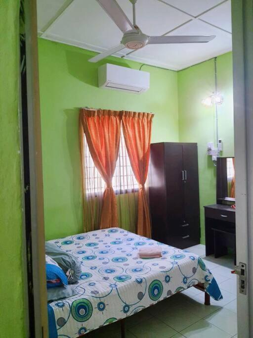 Syukur Homestay Ipoh Kültér fotó