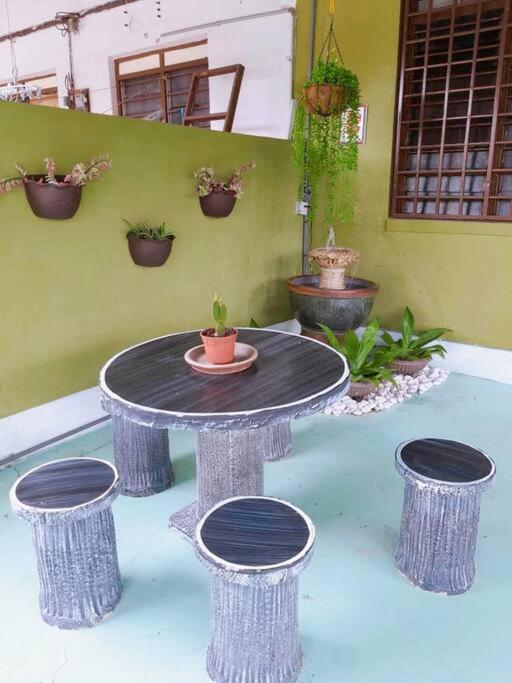Syukur Homestay Ipoh Kültér fotó